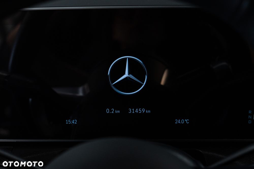 Mercedes-Benz CLE 300 mHEV 4-Matic AMG Line - 28