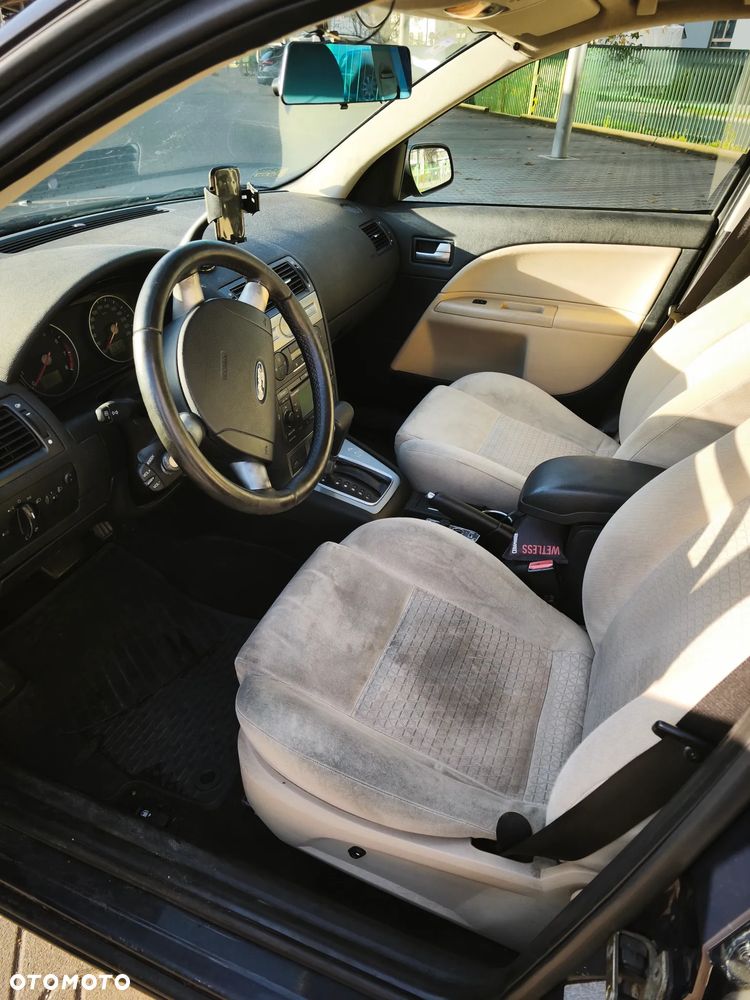 Ford Mondeo 2.0 Trend - 20