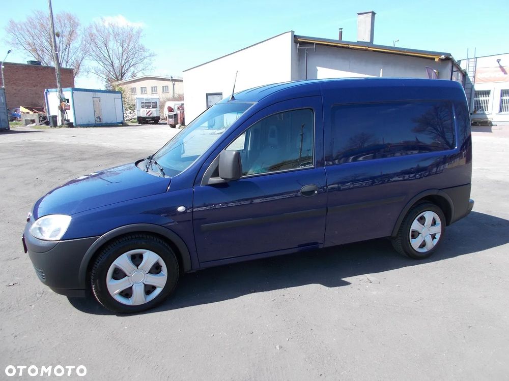 Opel Combo - 1