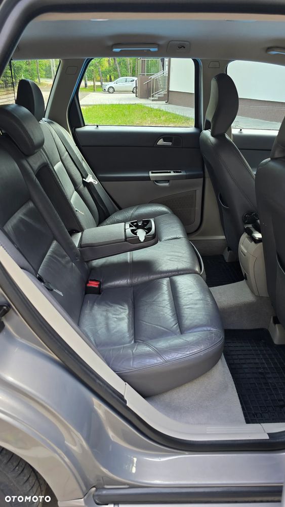 Volvo V50 2.0D DPF Momentum - 14