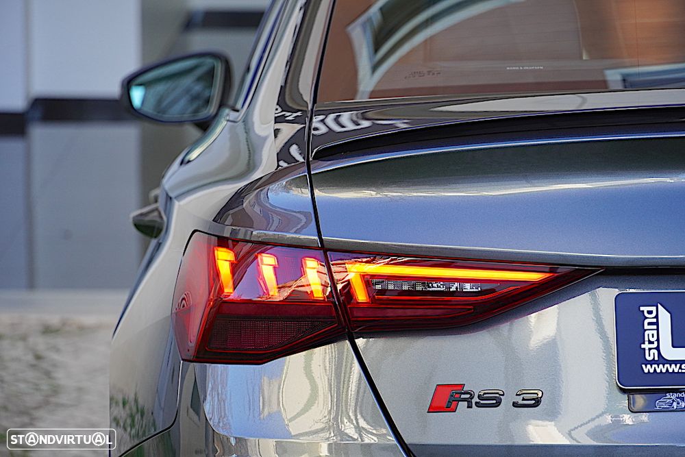 Audi RS3 Limousine 2.5 TFSI quattro S tronic - 17