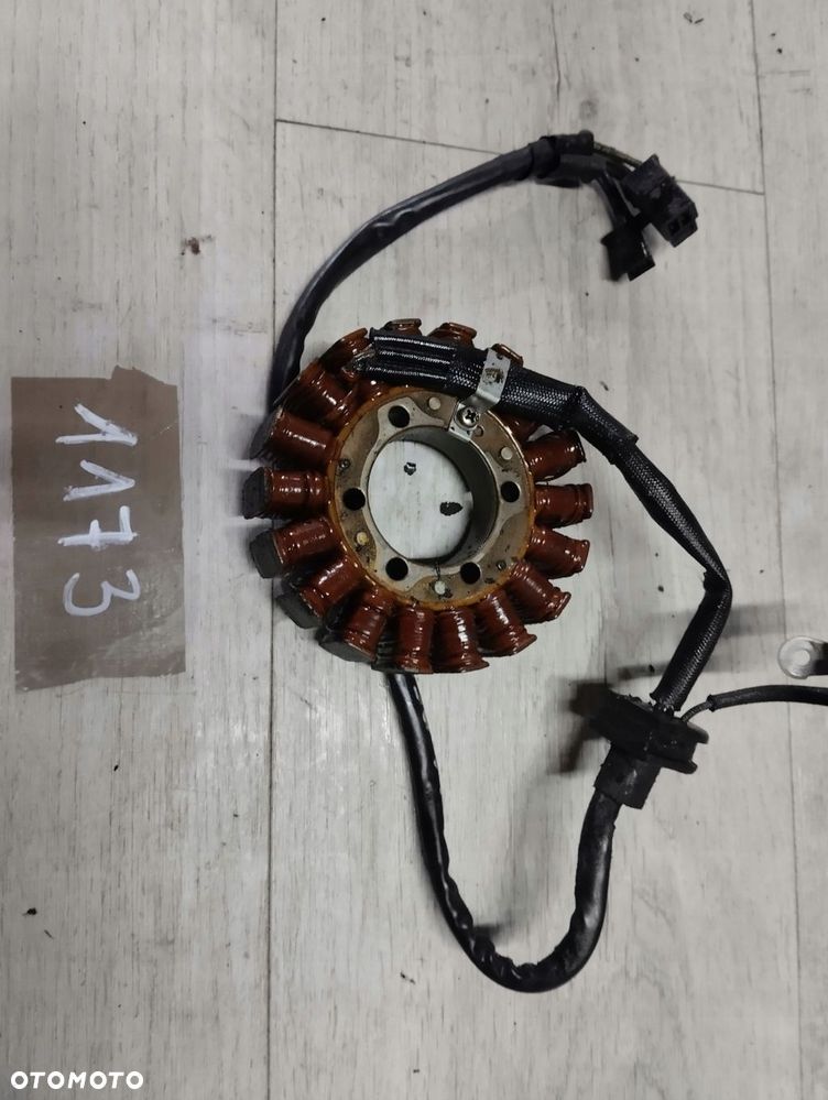suzuki burgman an 250 k1 k2 stojan - 1