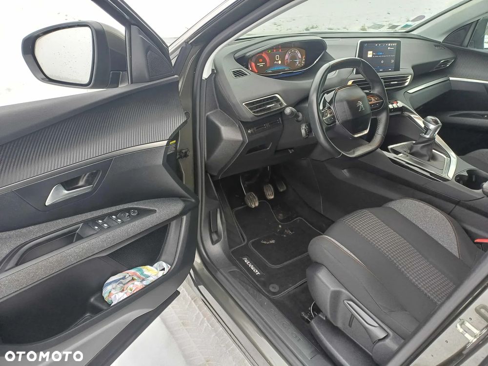 Peugeot 3008 - 14