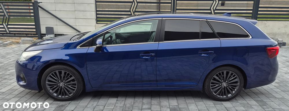 Toyota Avensis 1.8 Premium - 3