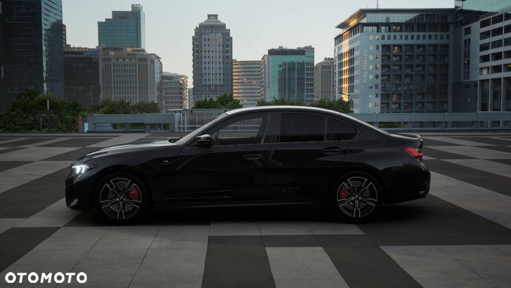 BMW Seria 3 330i xDrive - 5