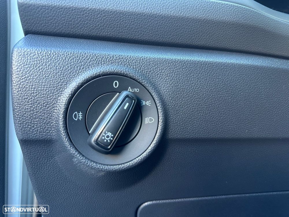 VW T-Roc 1.0 TSI - 18