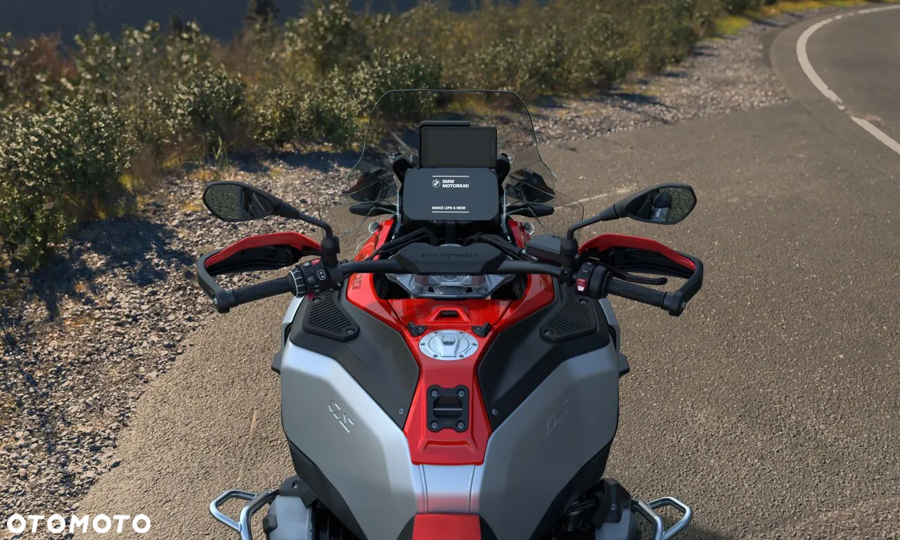 BMW R - 8
