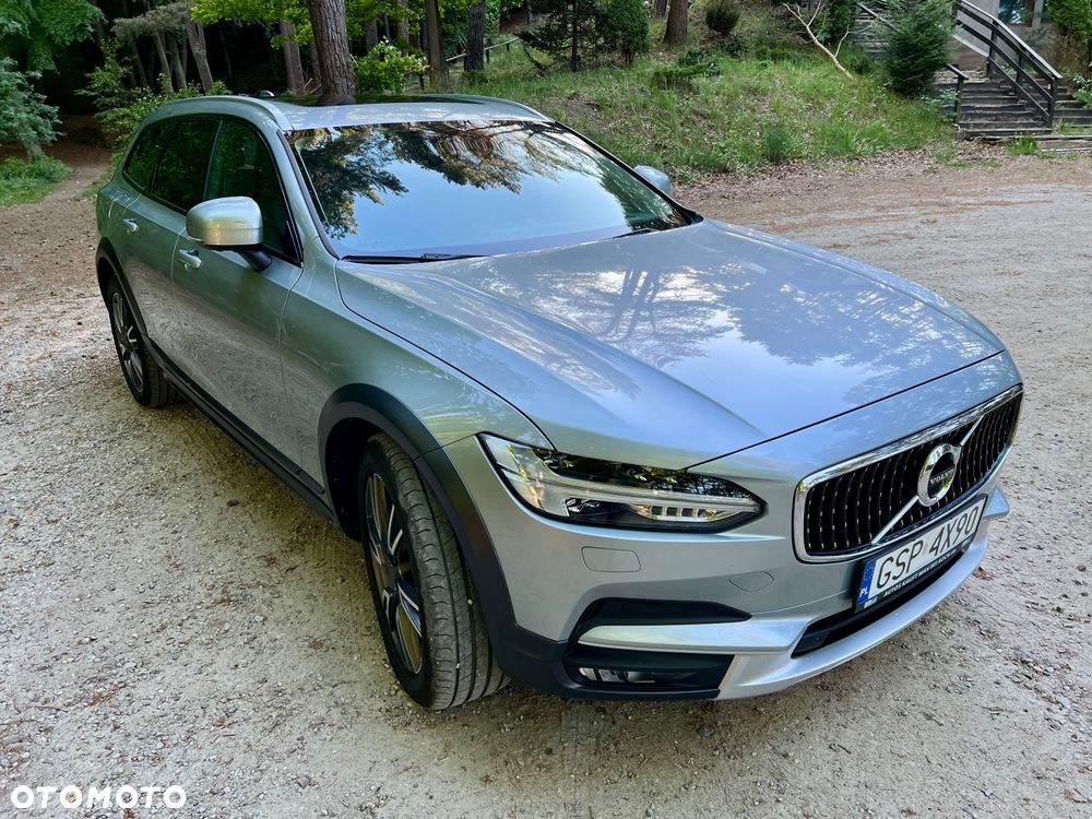 Volvo V90 Cross Country D5 AWD - 21