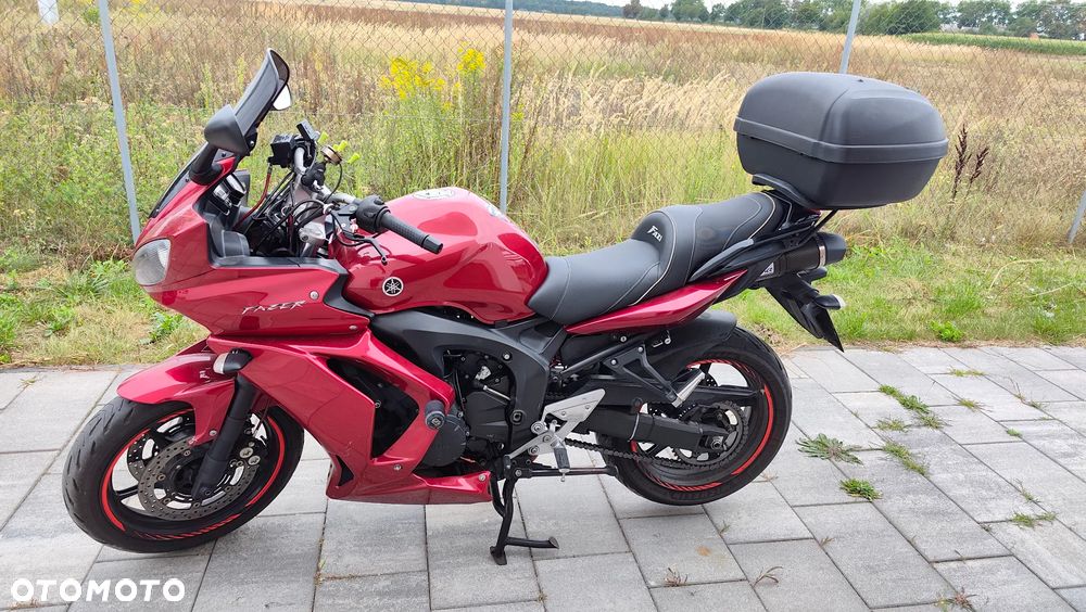 Yamaha FZ6 - 3