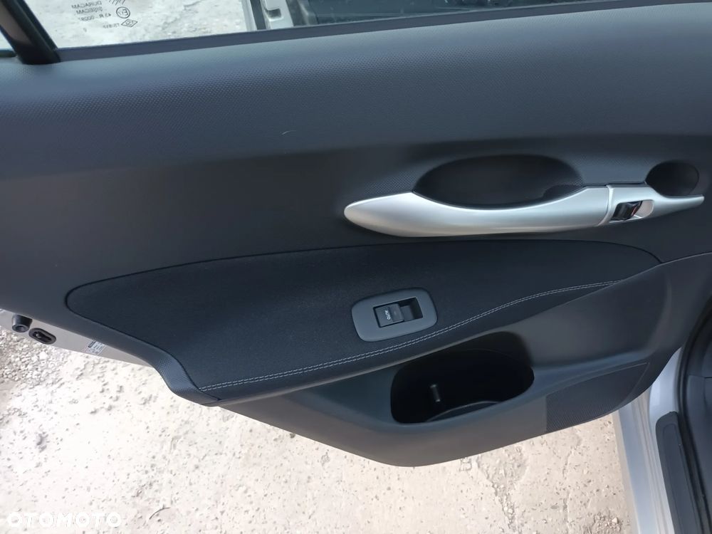 Toyota Auris 1.6 Valvematic Multidrive S START Edition - 37