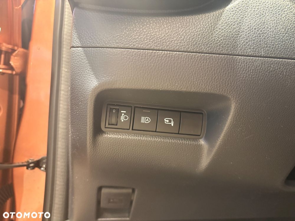 Toyota Aygo X Hybrid 1.5 Style e-CVT - 14