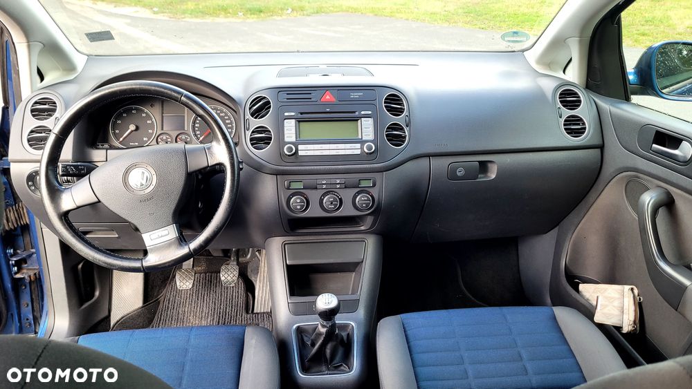 Volkswagen Golf Plus - 10