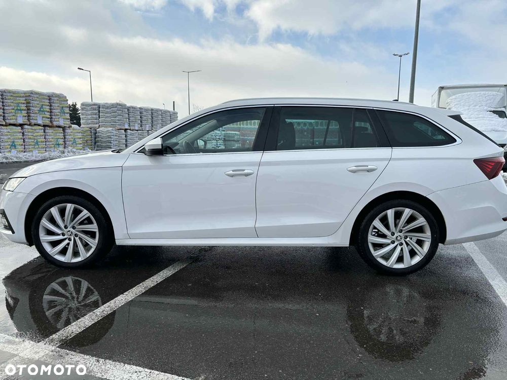 Skoda Octavia 2.0 TDI Style DSG - 2