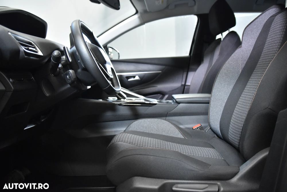 Peugeot 3008 - 21