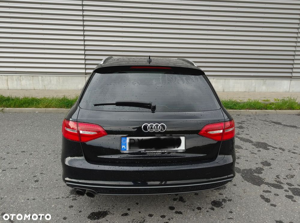 Audi A4 Avant 2.0 TDI DPF S line Sportpaket - 9