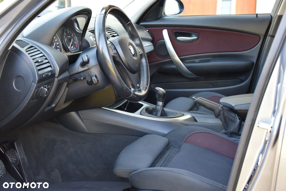 BMW Seria 1 120d DPF Edition Lifestyle - 19