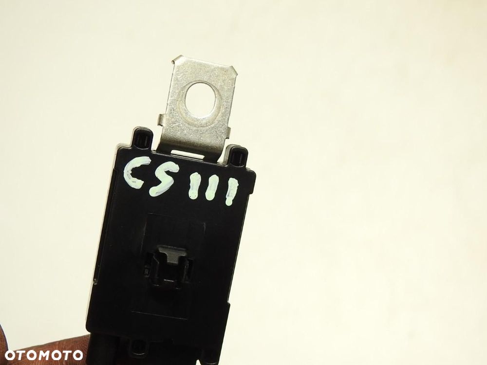 MODUŁ WZMACNIACZ ANTENY CITROEN C5 III X7 9662924980 - 2