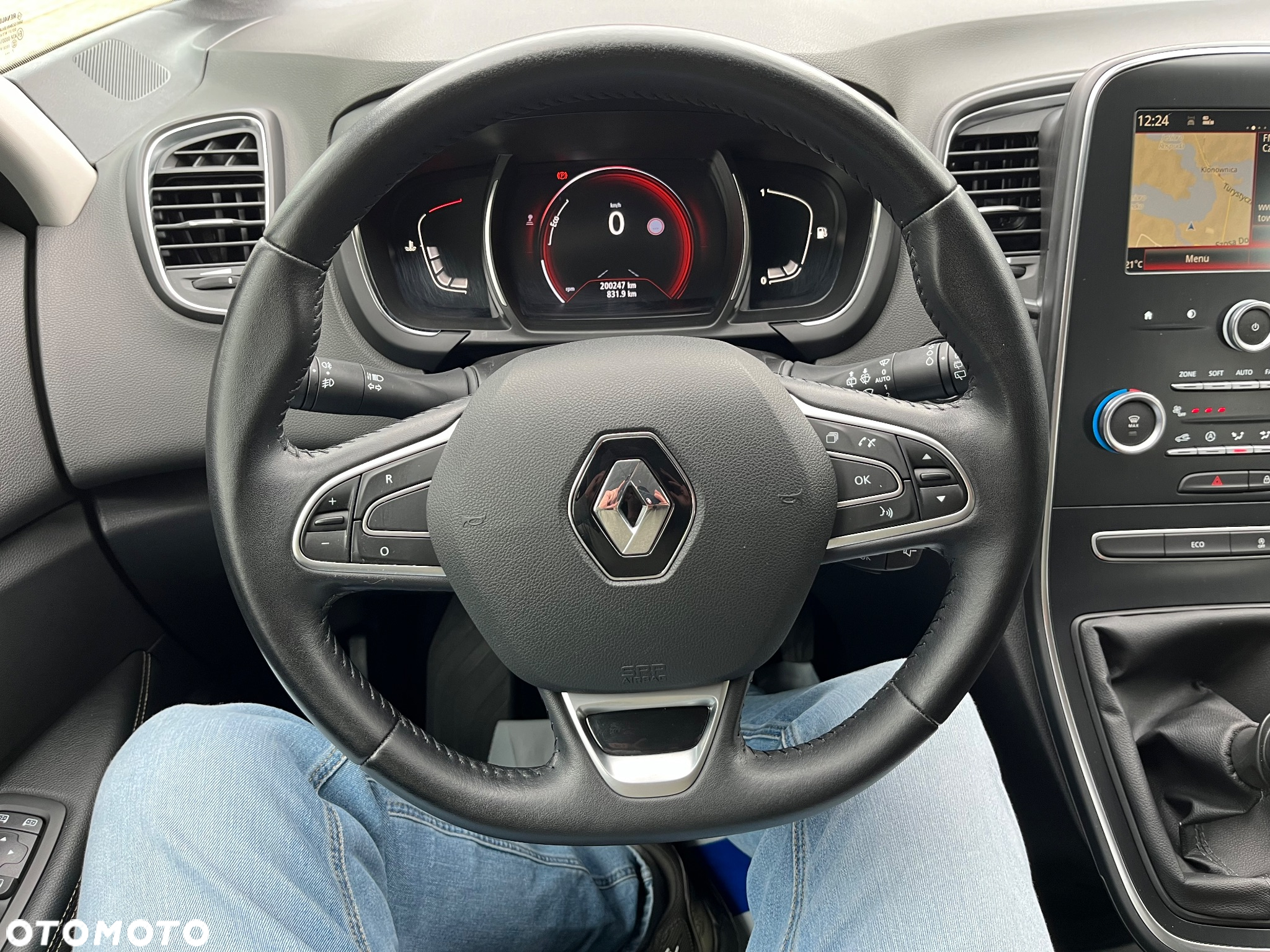Renault Scenic 1.6 dCi Intens - 29