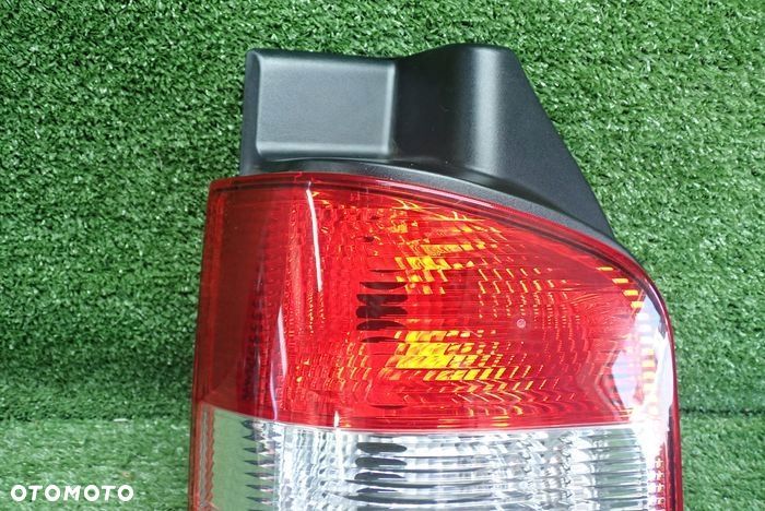 VW T5 03-15 lampa lewa tylna tył - 2