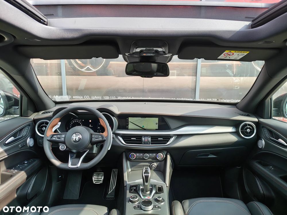 Alfa Romeo Stelvio 2.0 Turbo Intensa Q4 - 15