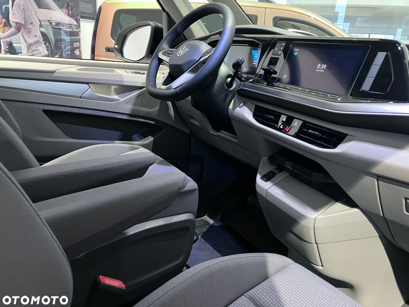 Volkswagen multivan Family 2.0 TDI 150 KM 7-DSG FWD L2 - 15