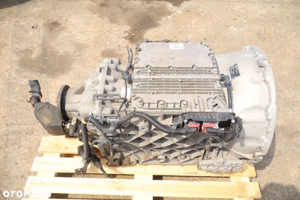 SKRZYNIA BIEGÓW RENAULT T 460 E6 - 6