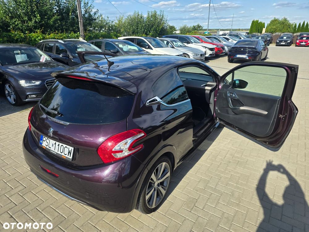 Peugeot 208 - 34
