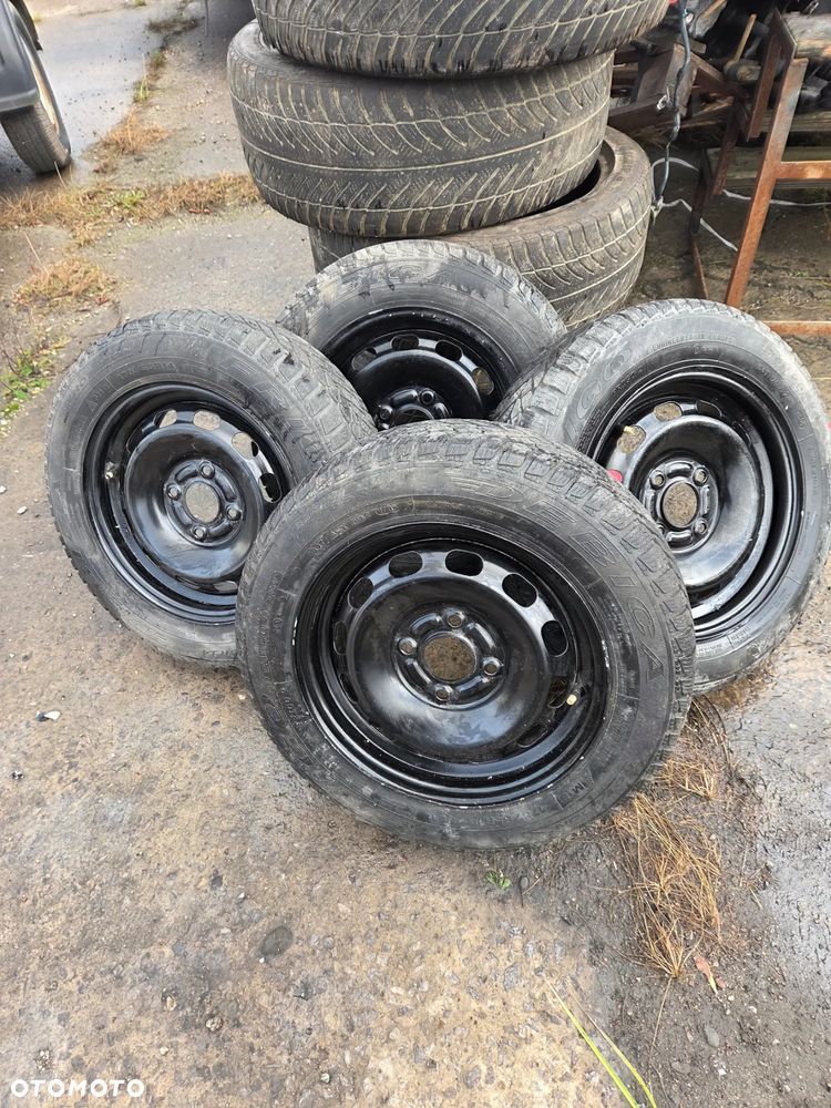 Koła opony zimowe 4szt  Ford Fiesta MK7 - 1