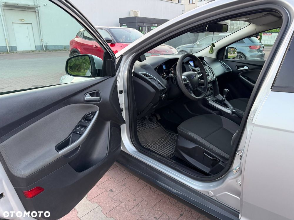 Ford Focus 1.6 TDCi Edition Start - 16