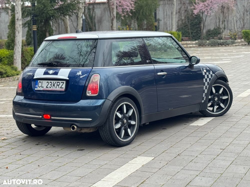Mini Cooper Checkmate - 2