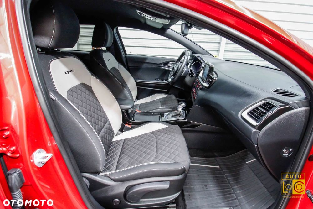 Kia ProCeed 1.6 CRDi GT Line DCT - 10