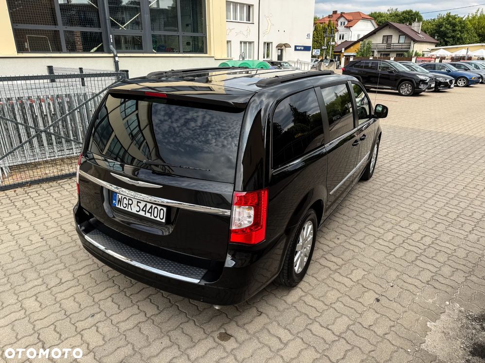 Chrysler Town & Country 3.6 Touring - 5