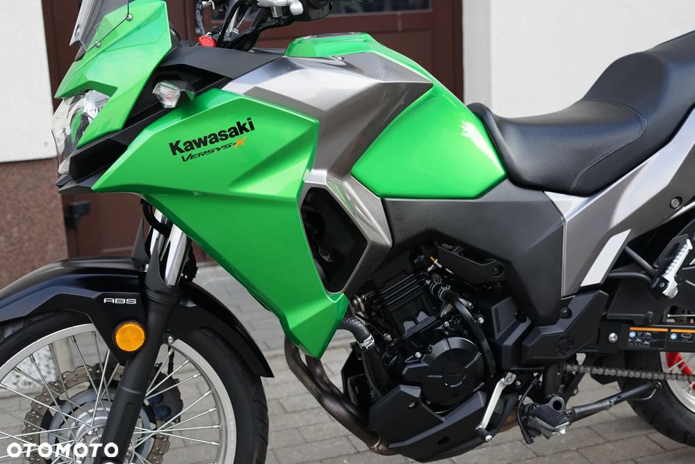 Kawasaki Versys-X 300 - 30