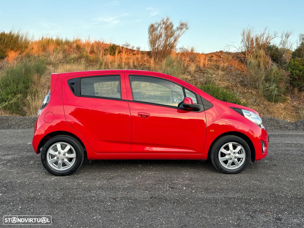 Chevrolet Spark 1.0 LT - 31