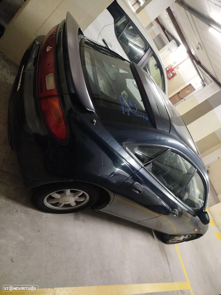 Mazda 323 ver-f-1-8 - 5