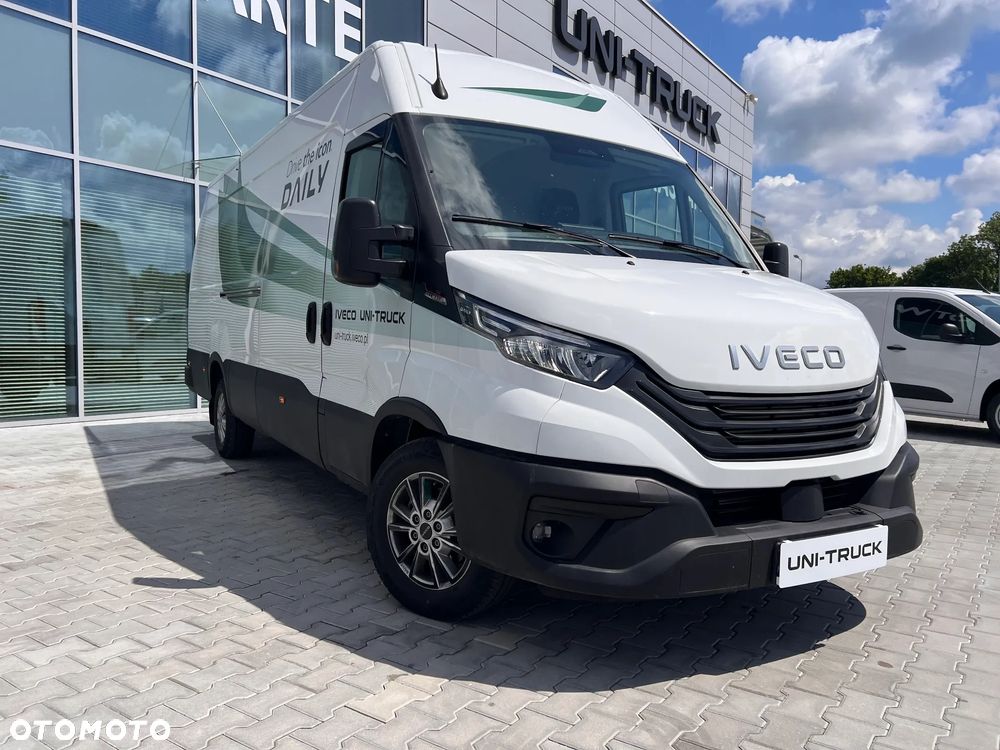 Iveco W CENIE PRZEGLĄDY EKSPOATACYJNE 4 LATA lub 300 000 km !!! - 7