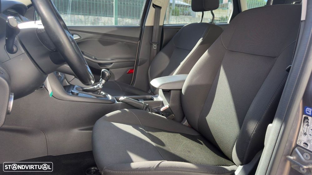 Ford Focus SW 1.6 TDCi Trend - 12