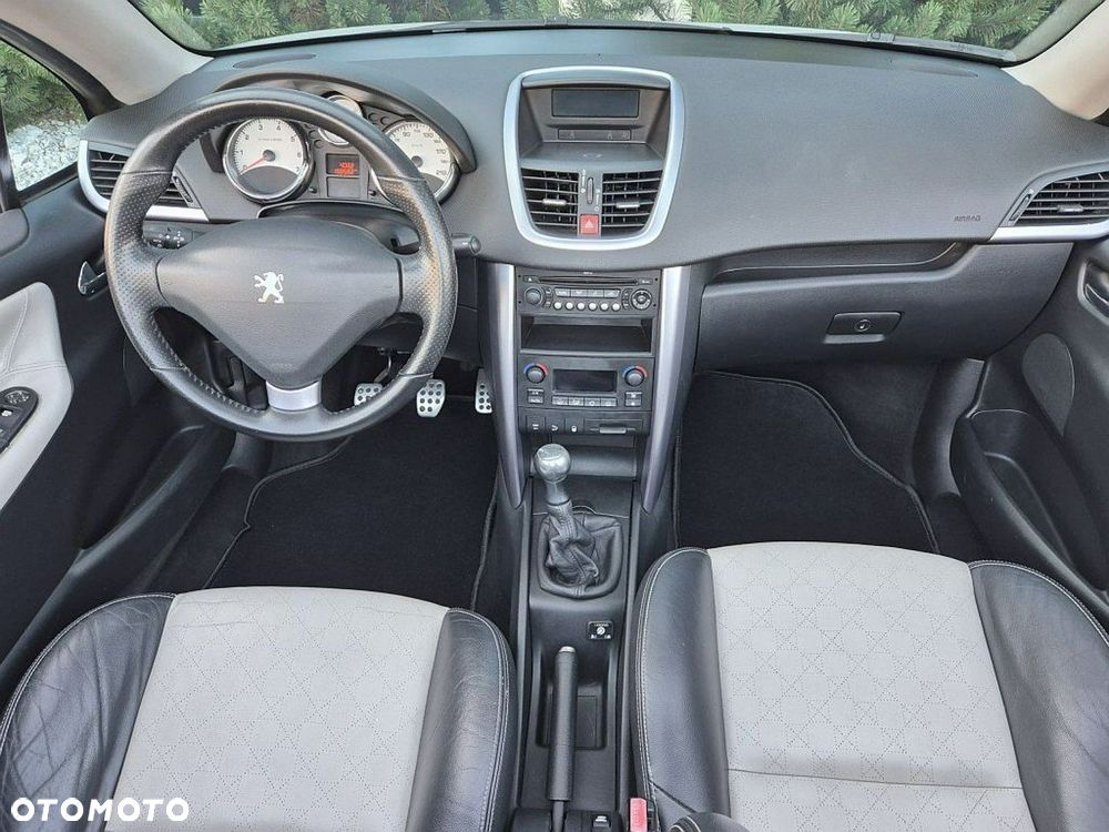 Peugeot 207 CC 120 VTi Roland Garros - 8