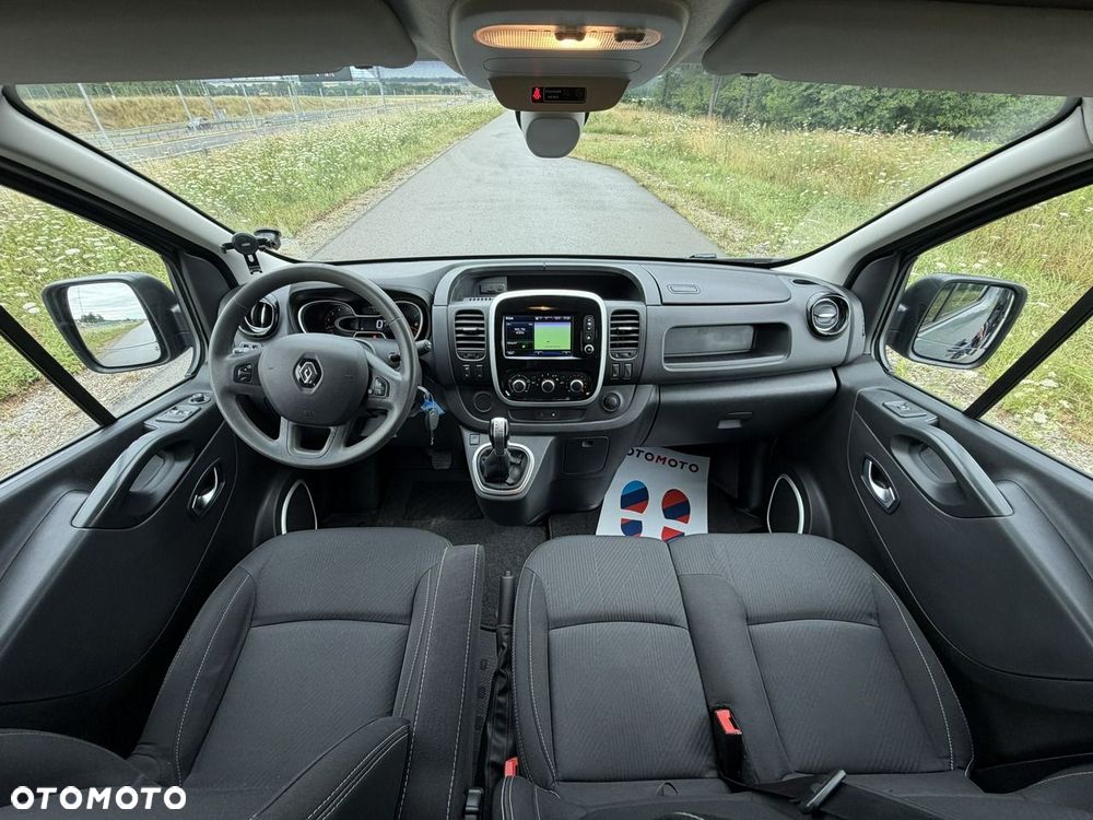 Renault Trafic - 12
