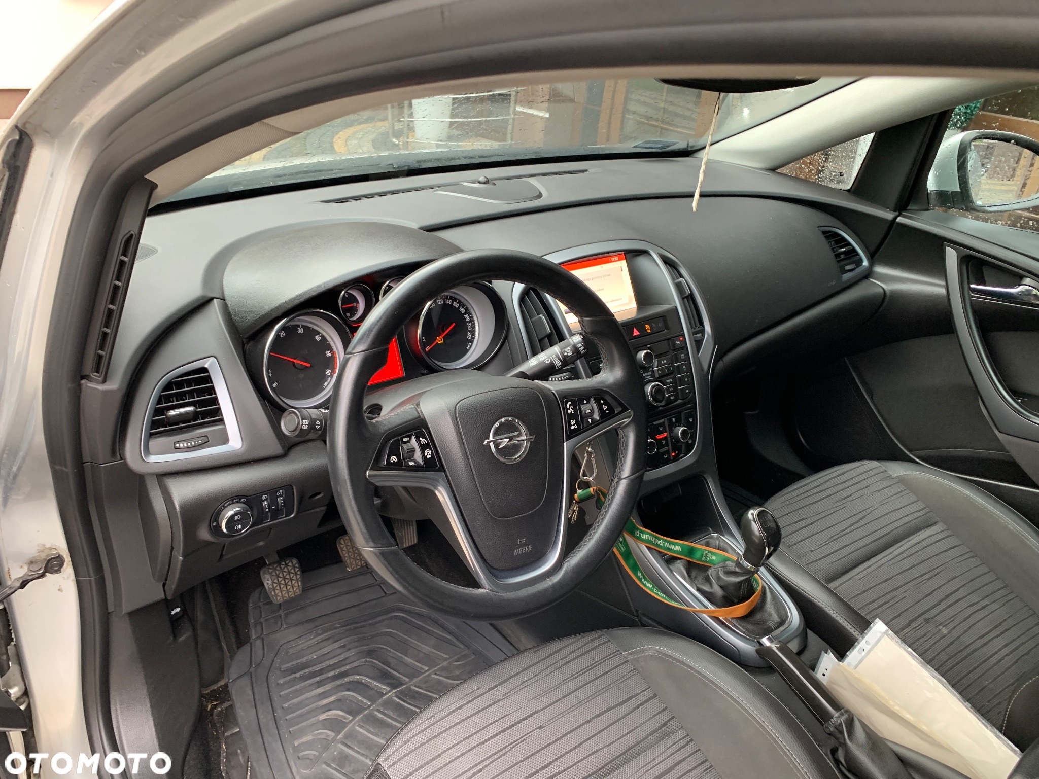 Opel Astra IV 1.6 CDTI Enjoy - 24