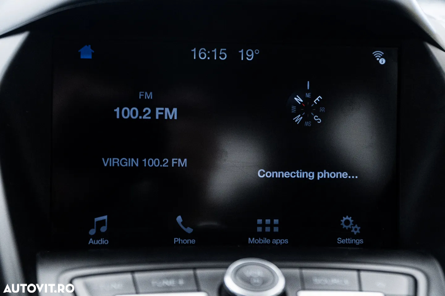 Ford Kuga 2.0 TDCi 4WD Powershift Titanium - 33