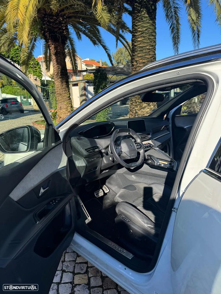 Peugeot 5008 - 13