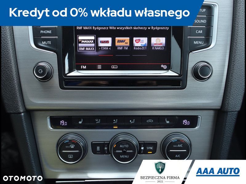 Volkswagen Golf - 13