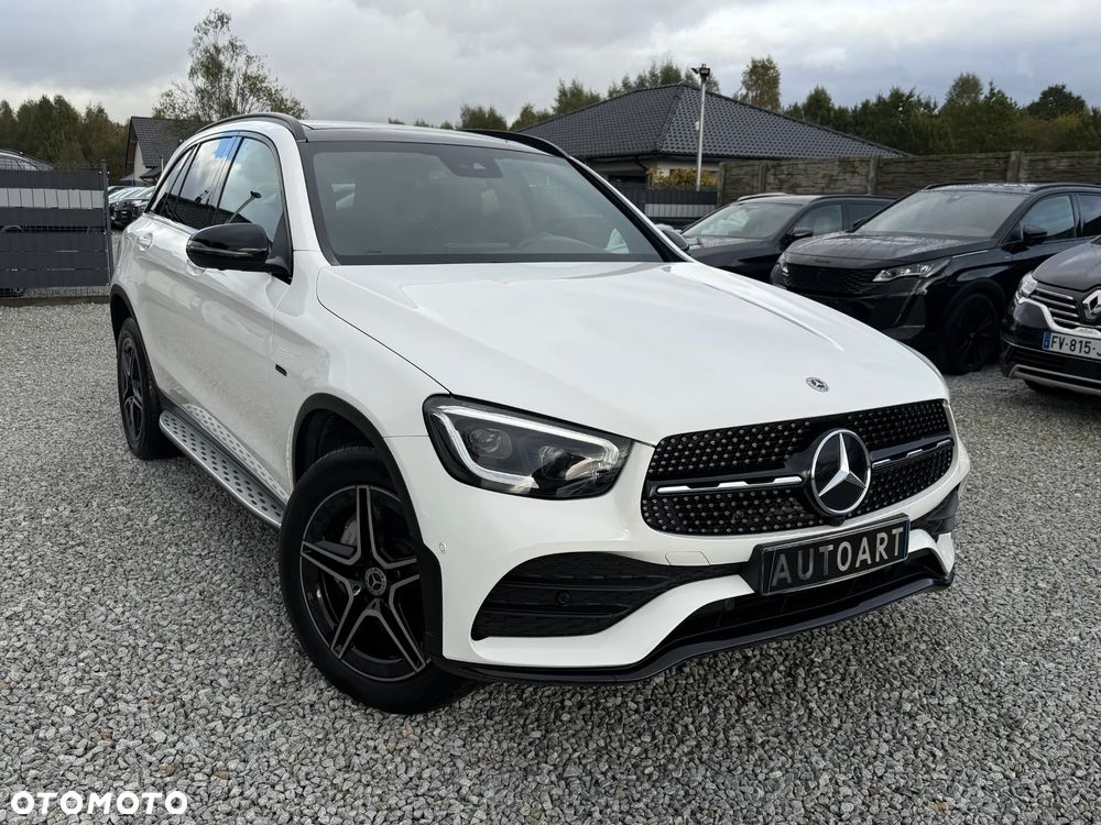 Mercedes-Benz GLC 300 de 4Matic 9G-TRONIC AMG Line Plus - 1