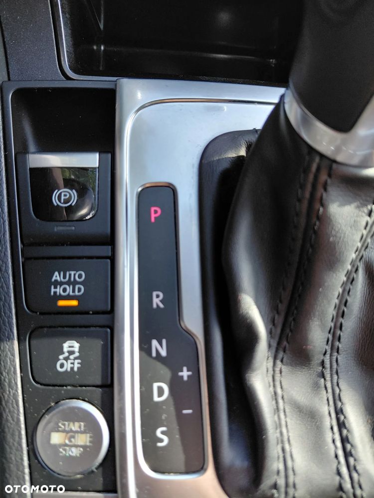 Volkswagen Passat 2.0 TDI Comfortline DSG - 35