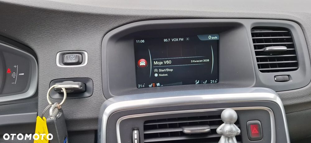 Volvo V60 D2 Summum - 14