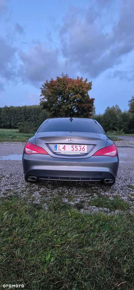 Mercedes-Benz CLA 250 7G-DCT - 9