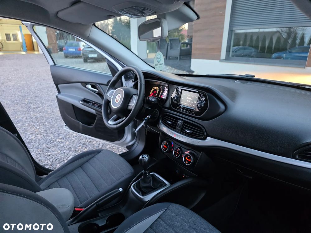 Fiat Tipo 1.4 16v Lounge - 28