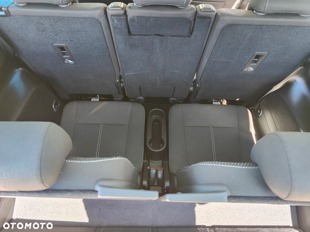 Opel Zafira Tourer 1.6 SIDI Turbo Innovation - 21