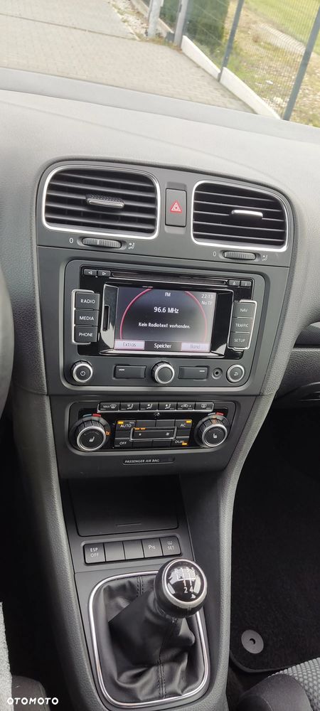 Volkswagen Golf 1.6 Edition - 17